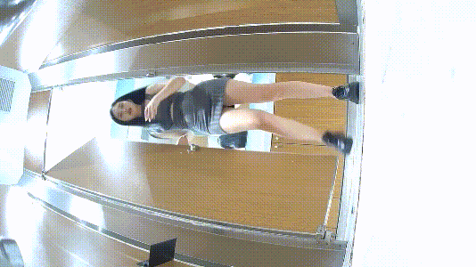 KTV女厕全景偷拍5位美女各种极品小黑鲍